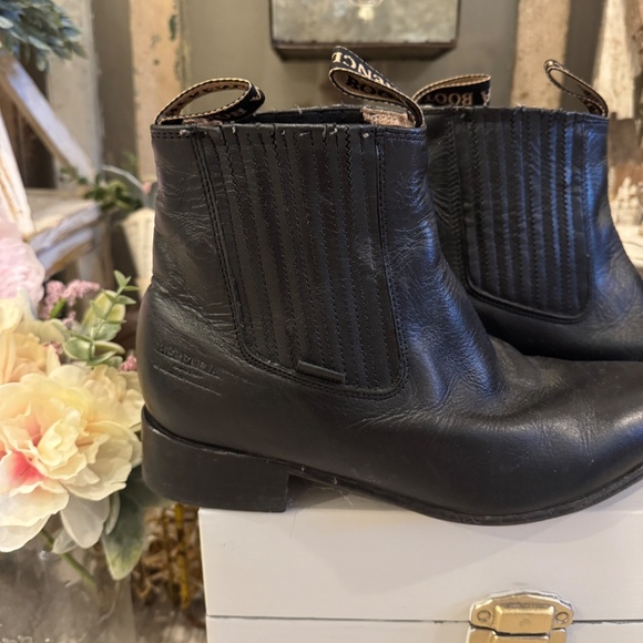 HERENCIA BLACK LEATHER CHELSEA BOOTS | CREW ANKLE PULL TABS | MEXICAN BOOTS - Picture 11 of 11